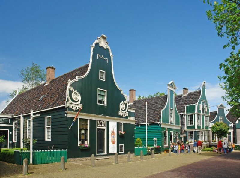 Amsterdam: Live-Guided Zaanse Schans & Cheese Tasting Tour - Who Will Love This Tour?