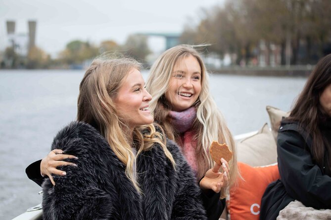 Amsterdam: Luxury Saloon Boat Cruise with Cocktails & Waffle - Frequently Asked Questions
