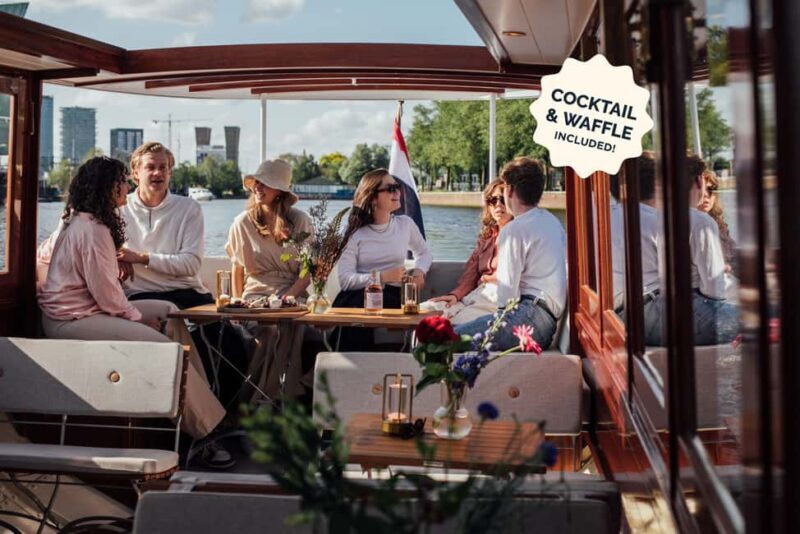 Amsterdam: Luxury Saloon Boat Cruise with Cocktails & Waffle - The Experience: Real Guest Perspectives
