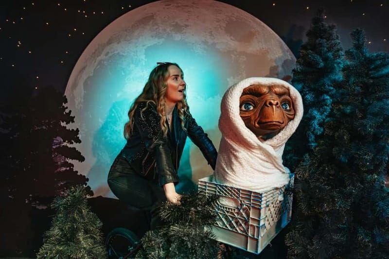 Amsterdam: Madame Tussauds Ticket - Music and Hollywood Scenes: Posing With Icons