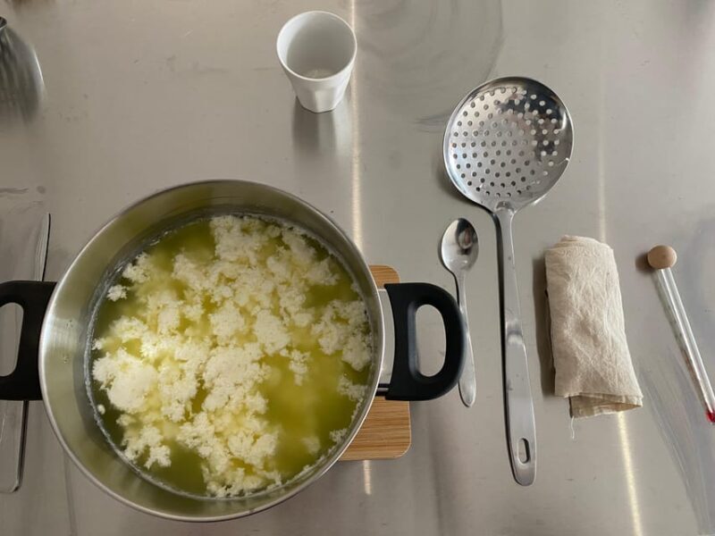 Amsterdam: Make your cheese next to De Hallen - Frequently Asked Questions