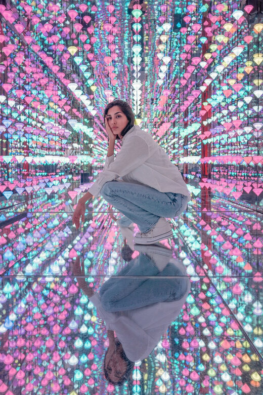 Amsterdam: Moco Museum Entry Ticket and Canal Cruise - Key Points