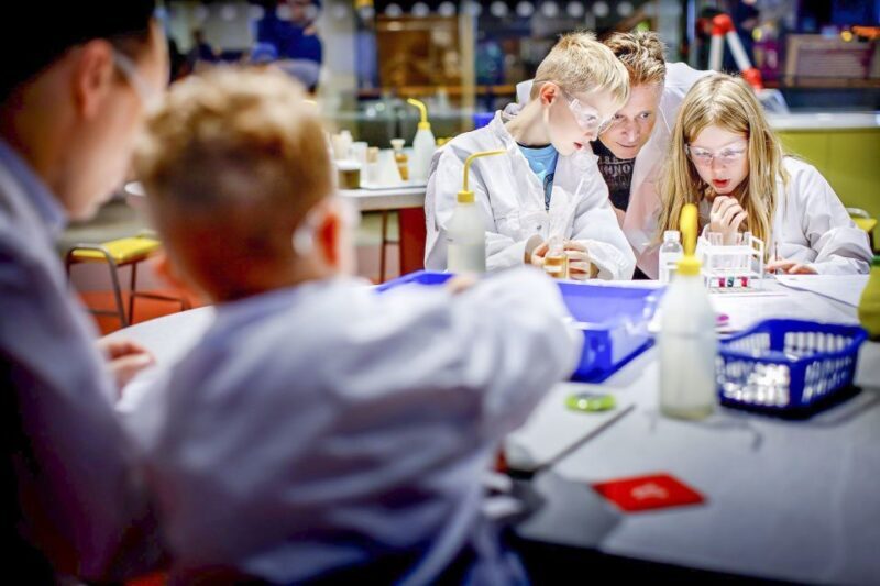 Amsterdam: NEMO Science Museum Ticket - FAQ