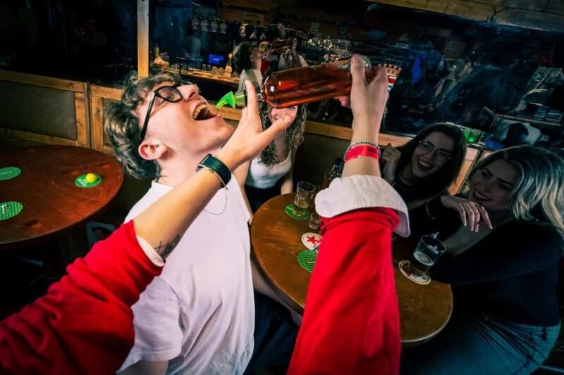 Amsterdam: New Year's Eve Pub Crawl with Optional Club Entry - Key Points