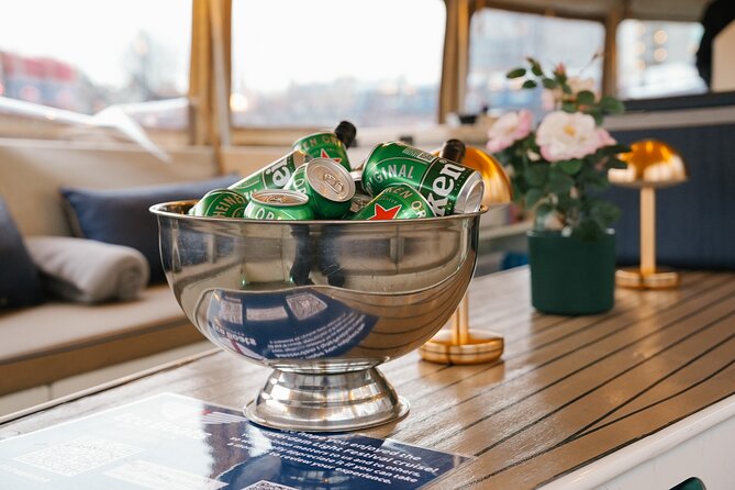 Amsterdam Newest Canal Cruise with local guide and small group - The Small Group Size Actually Matters