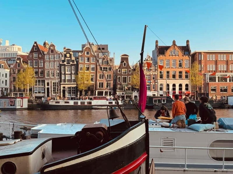 Amsterdam: Off the Beaten Path Bike Tour in French - Why Consider This Bike Tour?