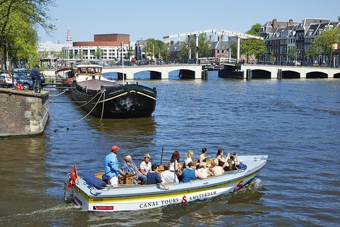 Amsterdam Open Boat Tour with Local Guide - Who Is This Tour Best For?