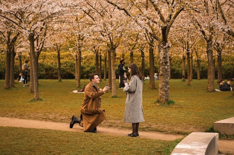 Amsterdam Photographer: Private Proposal Photoshoot Session - Key Points