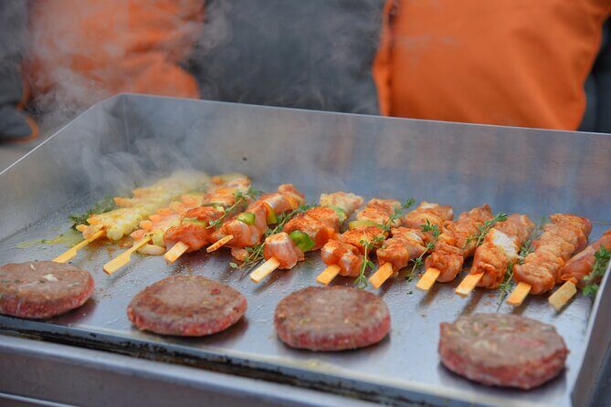 Amsterdam Private BBQ and Drinks Cruise With Onboard Chef - Key Points