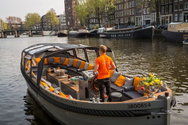 Amsterdam: Private BBQ Cruise with Personal Chef & Drinks - An In-Depth Look at the Private BBQ Cruise Experience