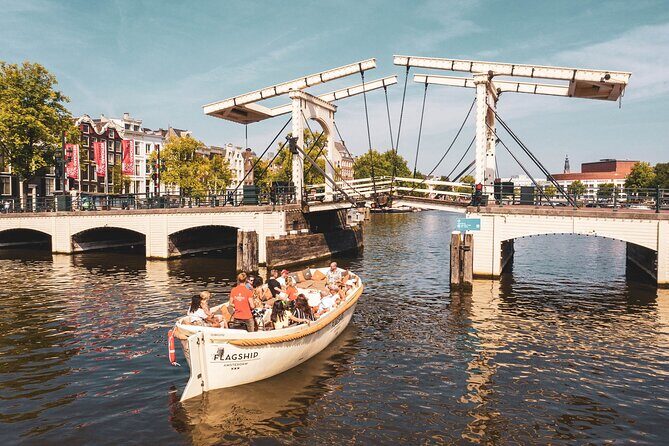 Amsterdam Private Boat Tour with Unlimited Drinks - What to Expect from the Tour: A Detailed Look