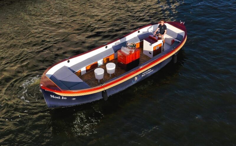 Amsterdam: Private City Canal Cruise - Accessibility and Practical Details