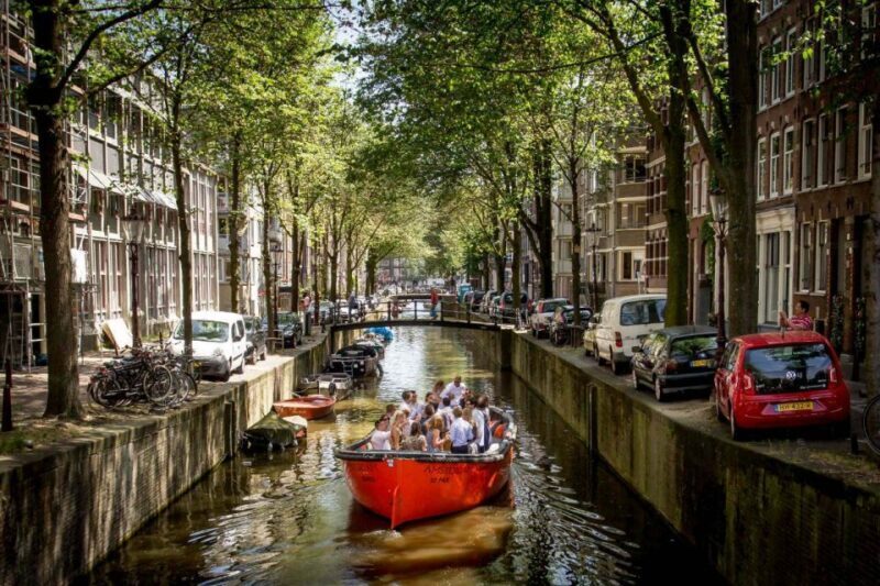 Amsterdam: Private Cruise with Drinks & Optional Snacks - FAQ