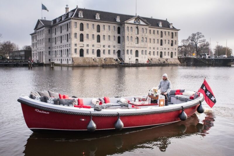 Amsterdam: Private Cruise with Drinks & Pizza or Burger - Key Points