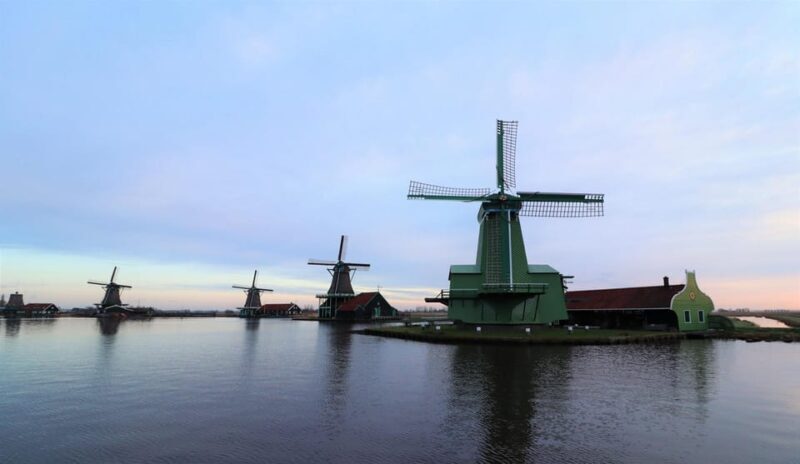 Amsterdam: Private green tour !!! Windmills, castle - FAQ