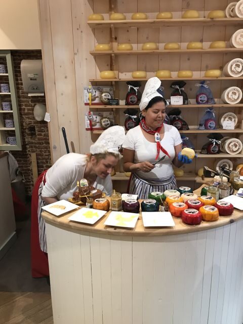 Amsterdam: Private Red Light District and Food Tour - An In-Depth Look at the Tour Experience