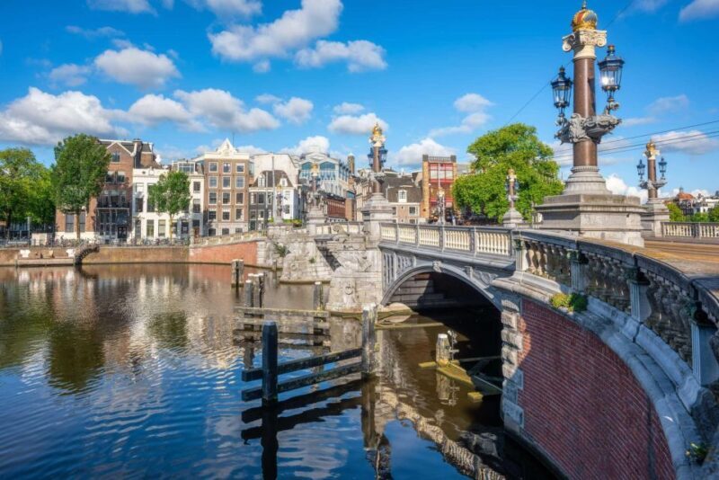 Amsterdam: Private Rembrandt Walking Tour & Optional Museums - A Closer Look at What You Can Expect