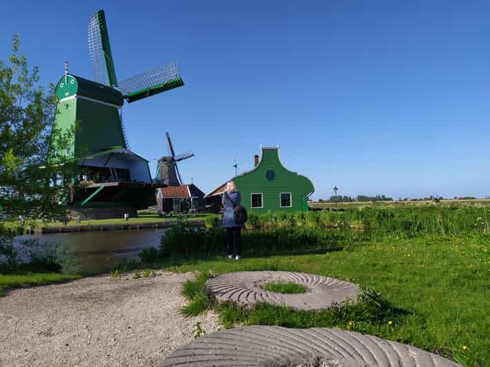 Amsterdam: Queer Bike Tour With Local Guide - Who Is This Tour Best For?