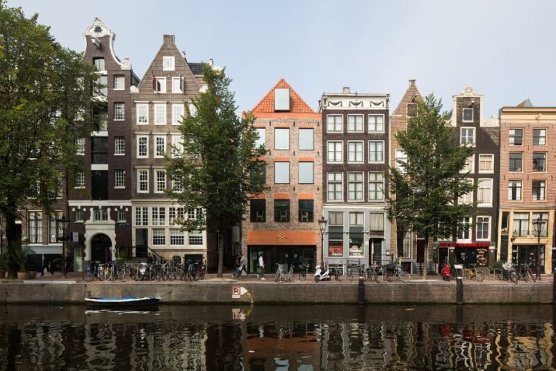Amsterdam: Red Light District 1-hour Smartphone Audio Tour - A Detailed Look at What You Can Expect