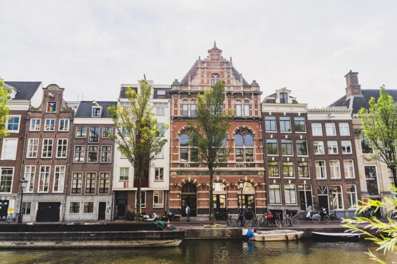 Amsterdam Small-Group Walking Tour - Who Should Consider This Tour?