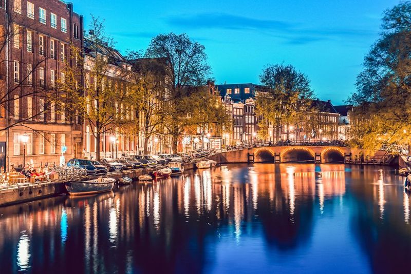 Amsterdam: Smoke and Lounge City Boat Cruise - Booking logistics that actually help