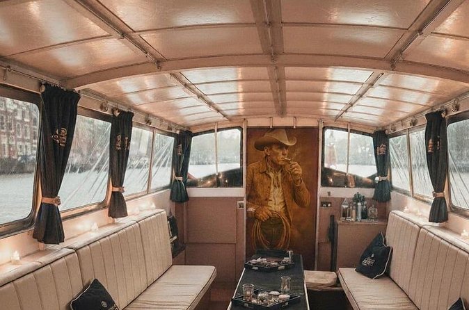 Amsterdam Smoke Friendly Cruise with drinks option & local guide - Who This Tour Actually Suits