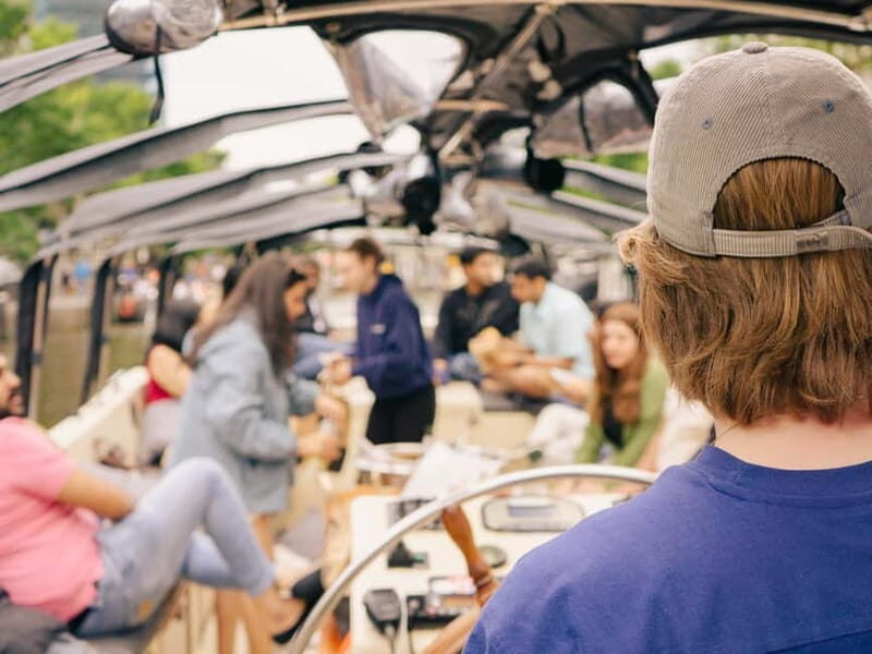 Amsterdam: Spanish Guided Open Boat Cruise with Bar Onboard - Who Would Love This Tour?