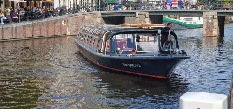 Amsterdam: Traditional Canal Cruise with Bar on Board - Key Points