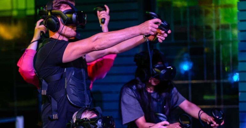 Amsterdam: Ultimate VR Experience: 60 minutes - Key Points