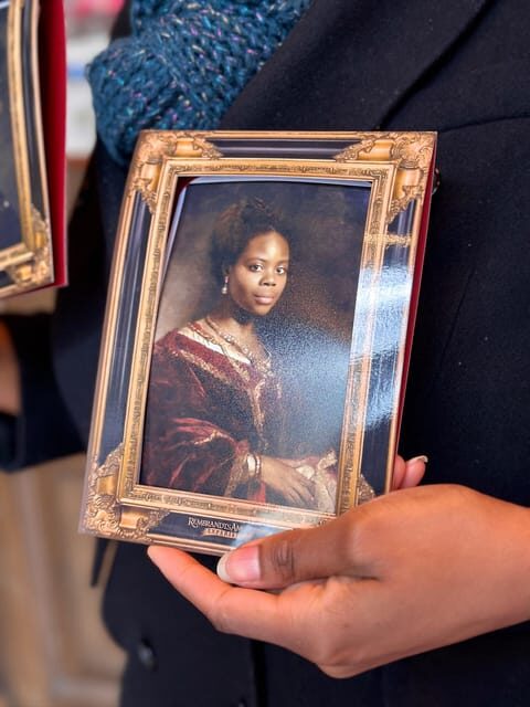 Amsterdam: Van Gogh or Rembrandt AI Portrait Photo Souvenir - What to Expect from the AI Portrait Experience