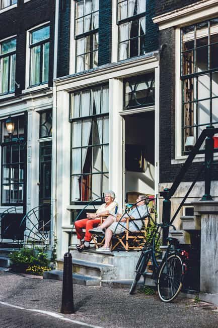 Amsterdam Walking Tour: Stories of the Jewish Quarter - What Makes This Tour Stand Out?
