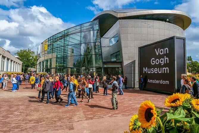 Amsterdam Walking Tour with Audioguide on Your Smartphone - Who Will Love This Tour?