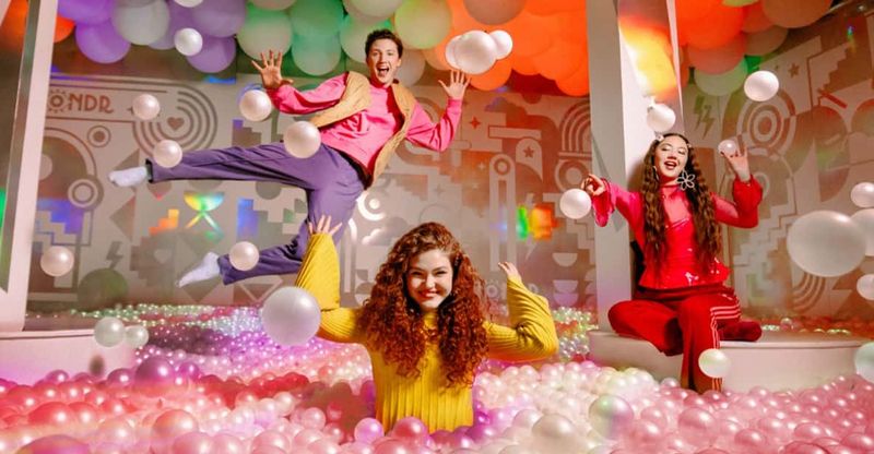 Amsterdam: WONDR Experience SpongeBob Special - Staff Help You Have Fun: Names People Mention