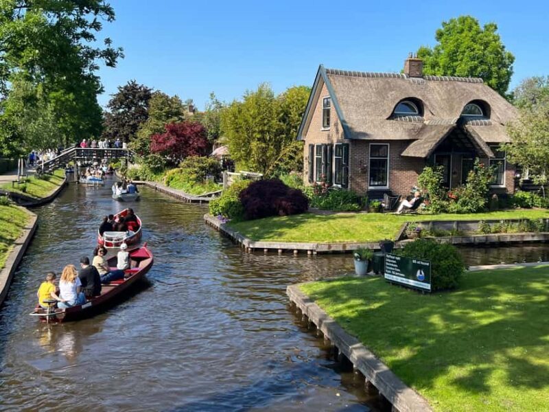 Amsterdam: Zaanse Schans and Giethoorn Guided Combo Tour - The Downsides and Practicalities