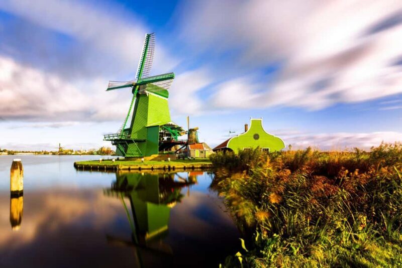 Amsterdam: Zaanse Schans, Windmills & Volendam Private Tour - A Closer Look at What You Can Expect
