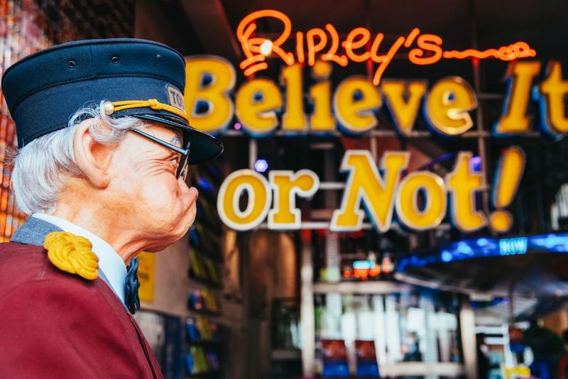 Amsterdam's Weirdest Museum: Ripley's Believe It or Not! - Optical Illusions, Mind Games, and Themed Rooms With Personality