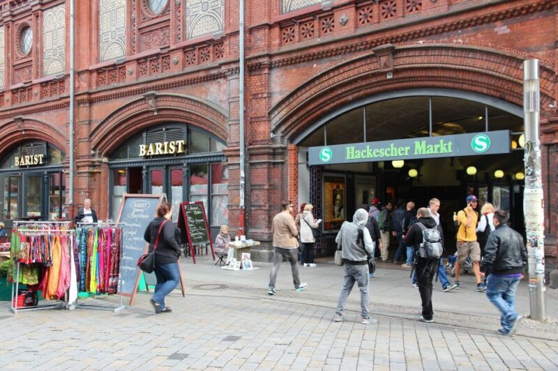 An Introduction to Berlin Walking Tour - A Closer Look at the Tour Experience