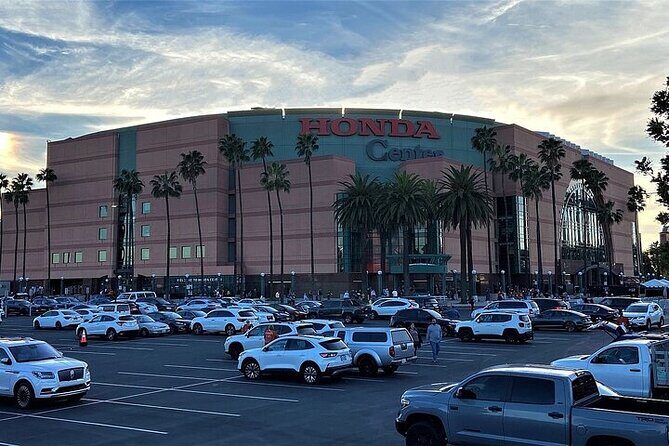 Anaheim Ducks Ice Hockey Game at Honda Center - An honest look at the Anaheim Ducks game experience