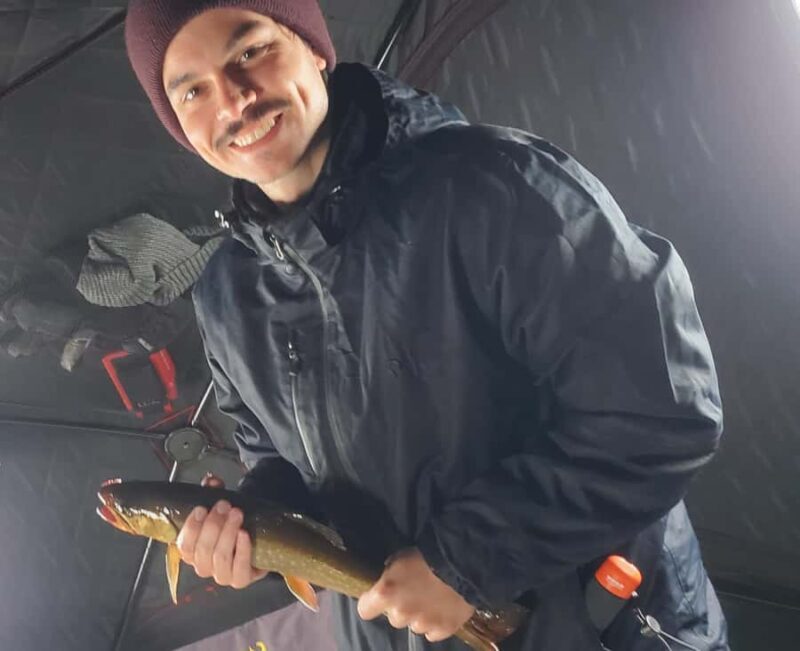 Anchorage: Ice Fishing, Snowmobile ride & Transportation - What to Expect on the Tour