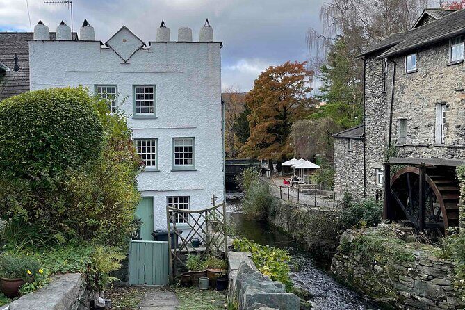 Ancient Ambleside and Waterhead Self-Guided Lake District Tour - Breaking Down the Itinerary: What Youll See and Experience