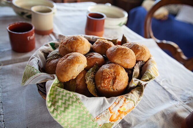 Ancient Roman Fare: Home-dining in Rome! - What is the Experience Like?