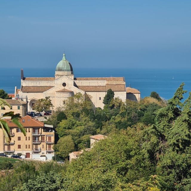 Ancona: Urban Trek Tour with Wine and Food Tasting - Key Points