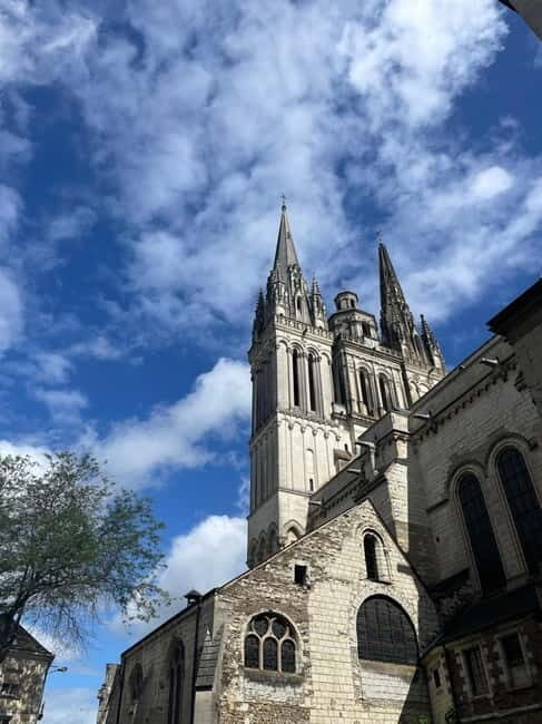 Angers: discovering the historic center - Key Points