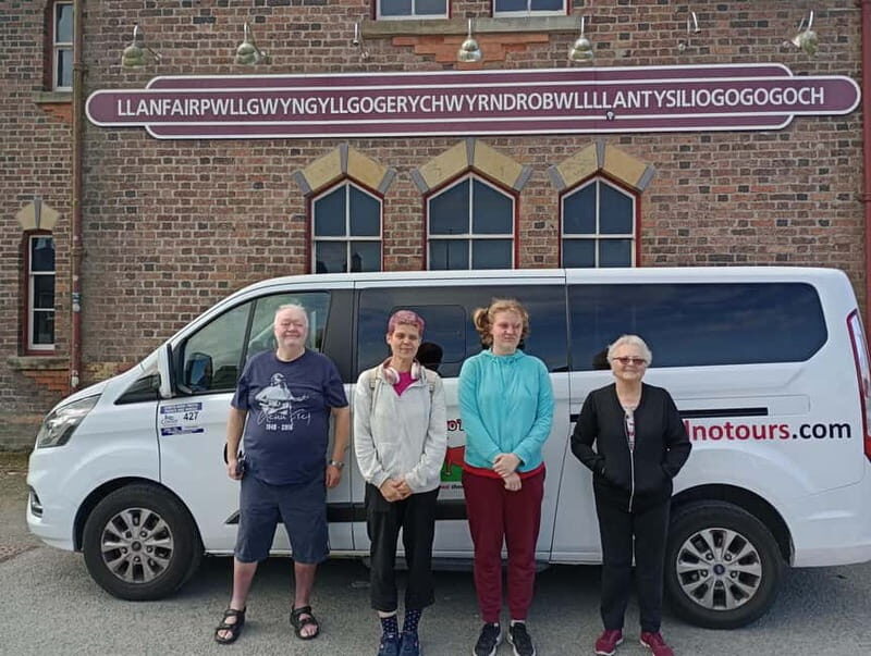 Anglesey: Full-Day Tour with Lunch from Llandudno and Conwy - Coastal Cliffs and the Lighthouse