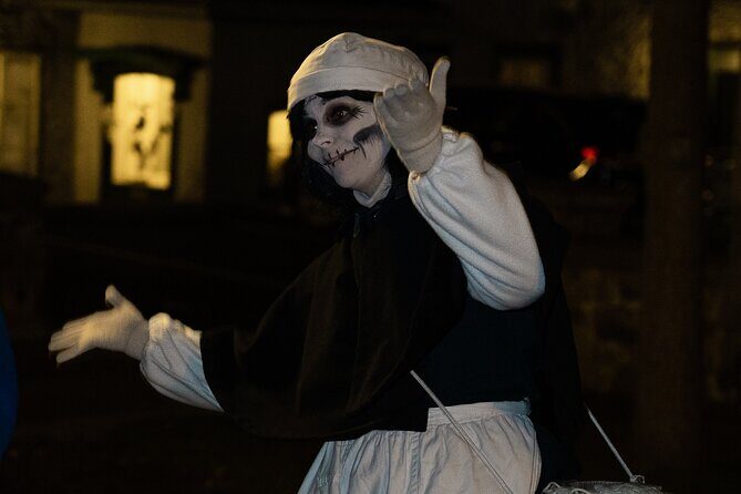 Animated Crime Walking Tour in Old Quebec - Who Should Book This Tour?