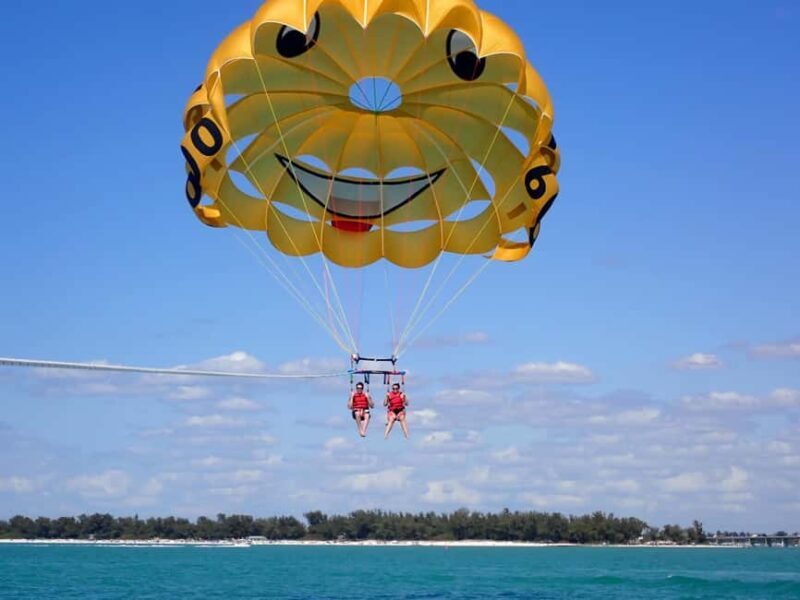 Anna Maria Island & Bradenton Beach Parasailing Tour - Key Points