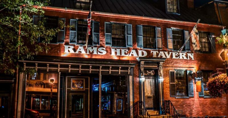 Annapolis Ghosts: Spirits & Spirits Haunted Pub Crawl - Key Points