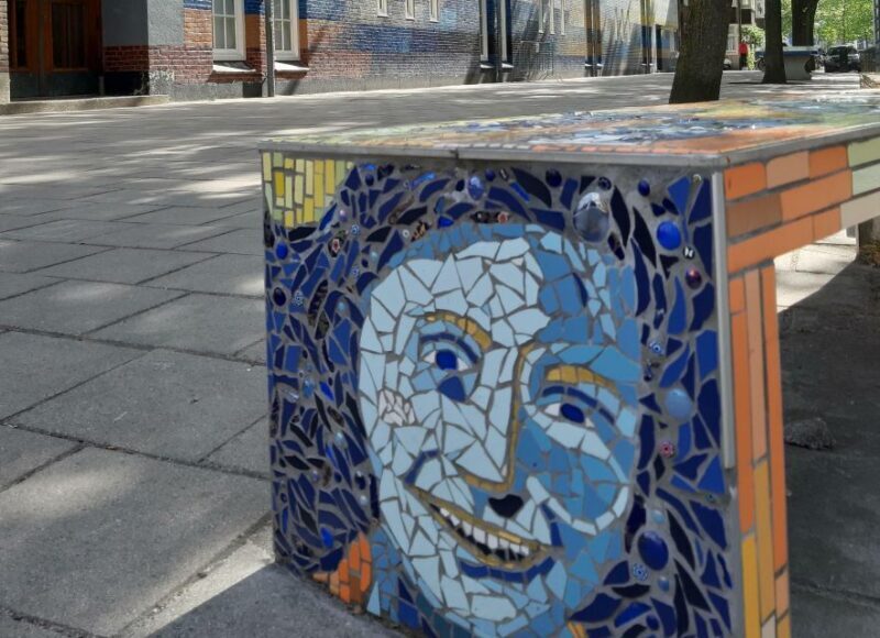 Anne Frank Story & Private 2-Hour Neighborhood Tour - Honest Feedback from Travelers