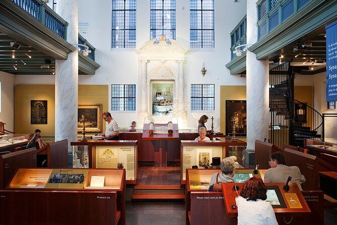 Anne Frank Walking Tour Amsterdam Including Jewish Cultural Quarter - Who Will Love This Tour?