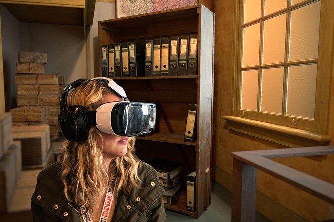 Anne Franks Last Walk and visit the Anne Frank House in Virtual Reality - The Sum Up